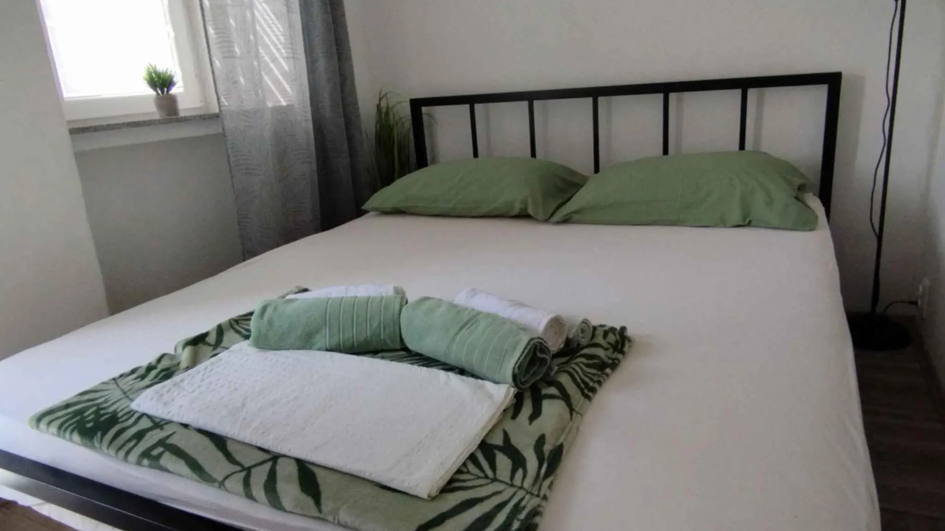 Apartment In Povile 50835