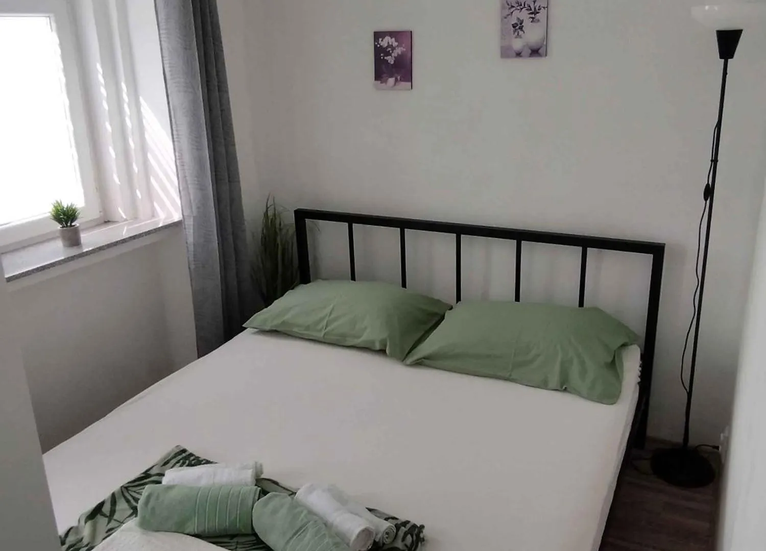 Apartment In Povile 50835